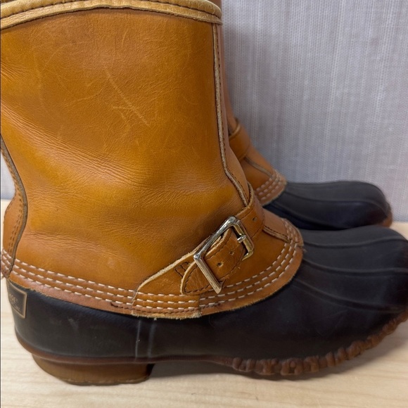 L.L. Bean Vintage Lounger GORE-TEX brown and tan Maine hunting rubber Boots